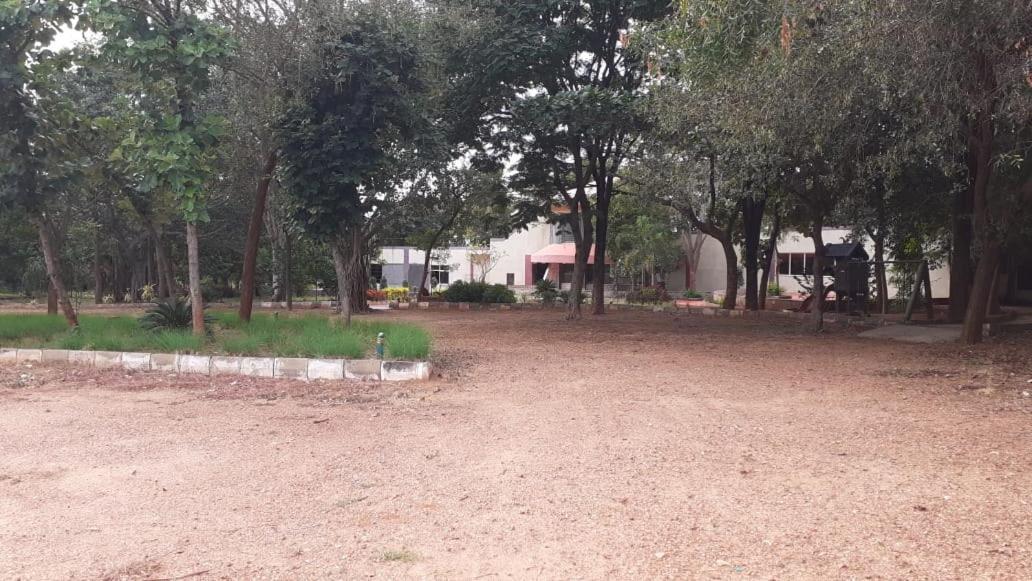 Kstdc Hotel Mayura Pavithra Yediyur Kunigal Экстерьер фото